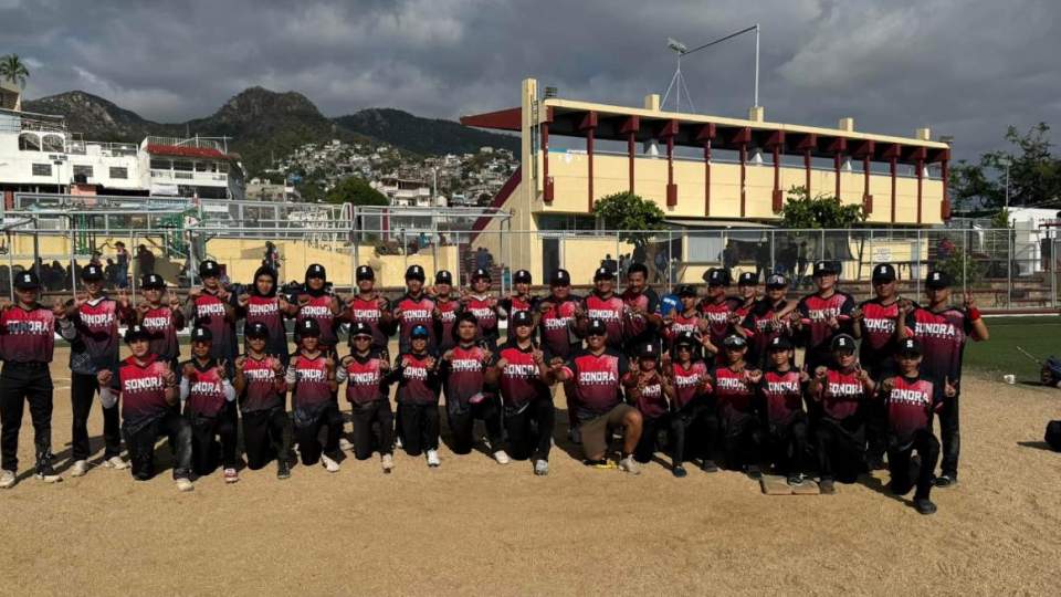 CONQUISTA SONORA LOS DOS CETROS EN  EL NACIONAL DE SOFTBOL SUB 14 Y SUB 17